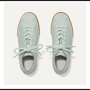 New mint  green Rothy’s sneakers